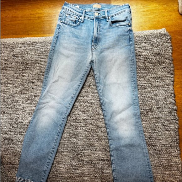 The Insider Crop Step Fray Jeans by MOTHER - Picture 3 of 4
